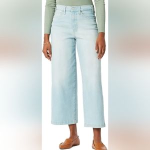 Signature by Levi's Wide Leg High Rise Stretch Jean Plus Size 24 or 24W Regular